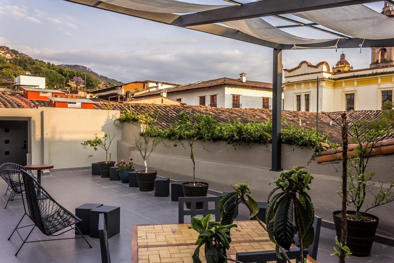 Arawi Hotel Boutique Valle de Bravo Buitenkant foto